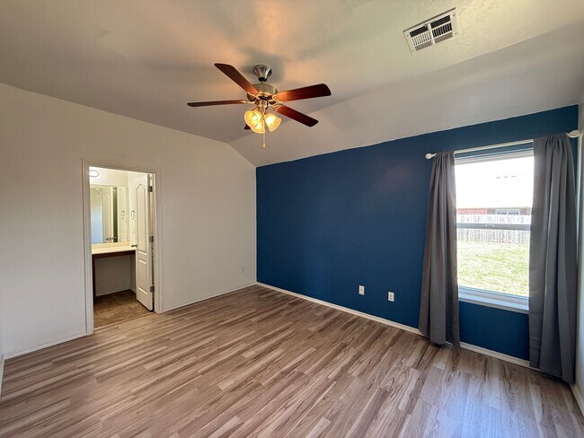 Foto del edificio - 11813 NW 133rd St