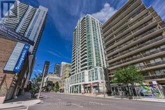 Building Photo - 212 Eglinton Ave E