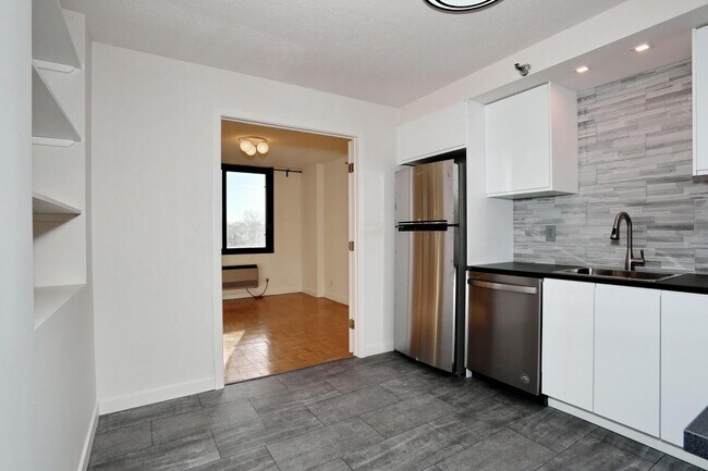 Kitchen - 1265 15th St