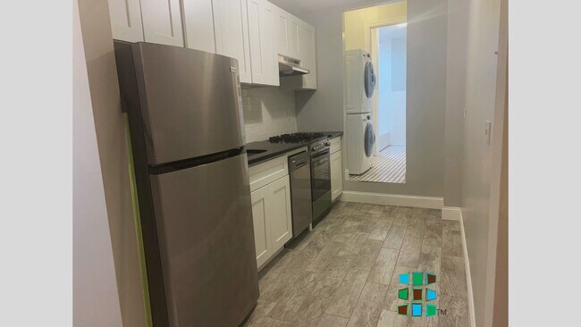 Kitchen - 131 Hall Street