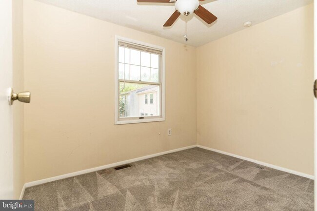 Foto del edificio - 6212 Hillside Rd