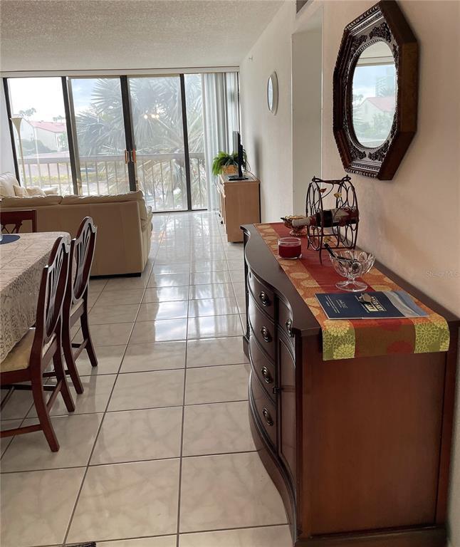 Foto del edificio - 255 Dolphin Point