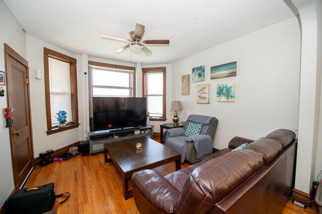 Foto del edificio - 5051 W Berenice Ave