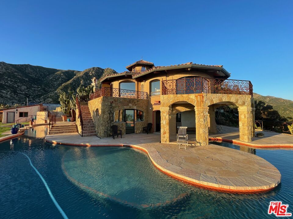 Primary Photo - 1230 Toro Canyon Rd