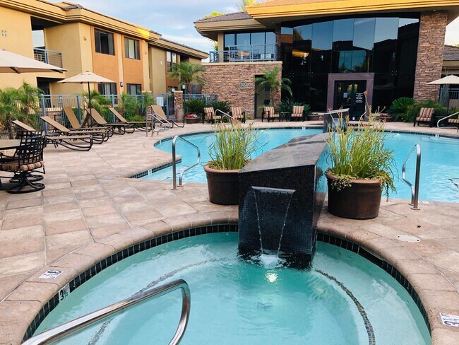 Building Photo - 6900 E Princess Dr