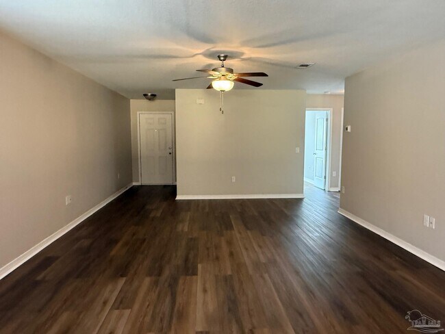 Foto del edificio - 10881 Chippewa Way