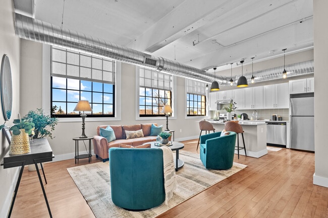 Building Photo - Wood and Brooks Lofts