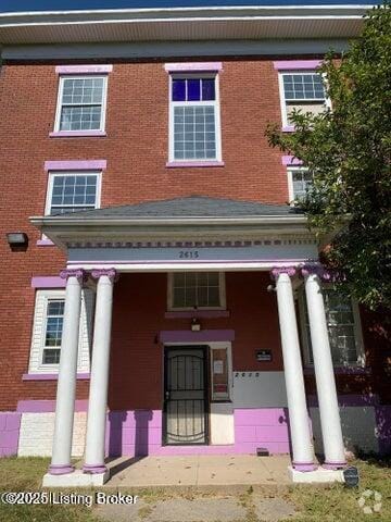 Building Photo - 2615 Virginia Ave