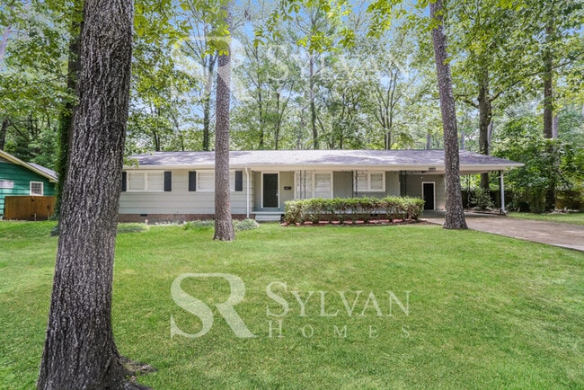 Photo - Feel welcome in this well-maintained 3BR 2BA House