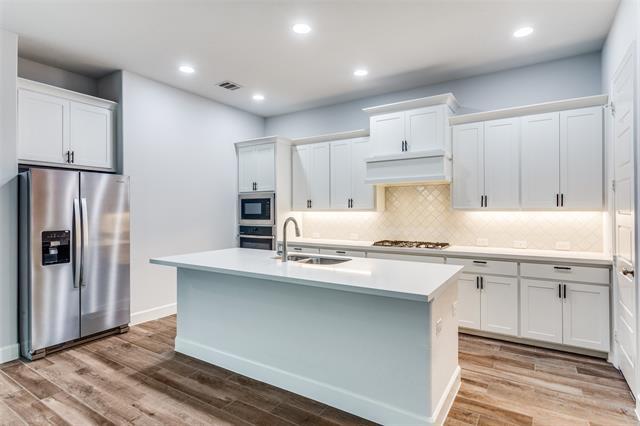 Foto del edificio - 2121 Eastus Ln