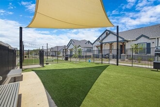 Building Photo - 5613 Wild Acrs