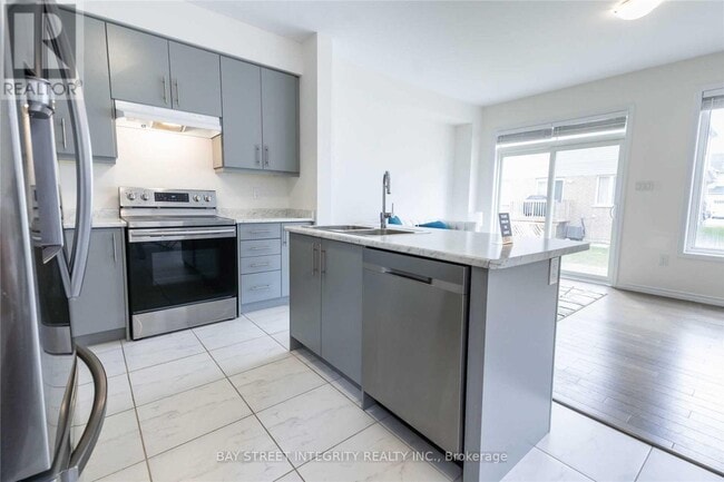 Building Photo - 7707 Shagbark Ave