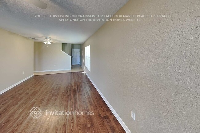 Building Photo - 7090 Chatum Light Run