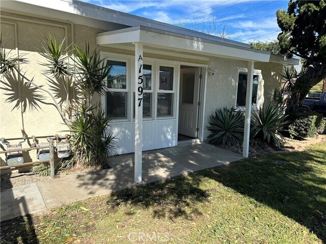 Primary Photo - 1597 San Bernardino Pl