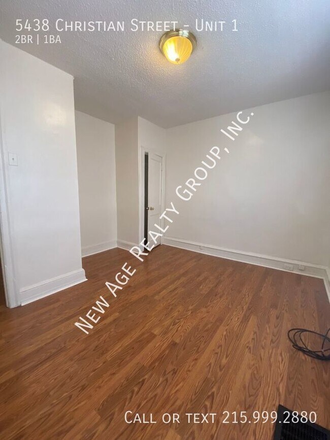 Building Photo - Nice 2 bedroom apartment at 5438 Christian...