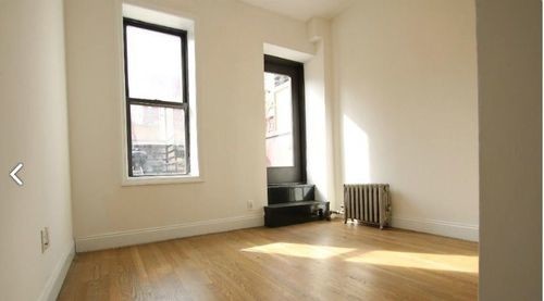 Primary Photo - 86 Orchard St