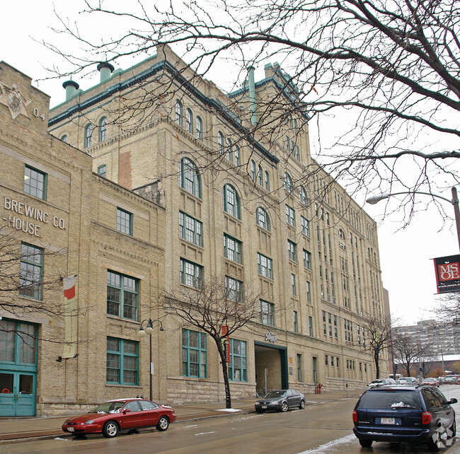 Building Photo - The Blatz Offices