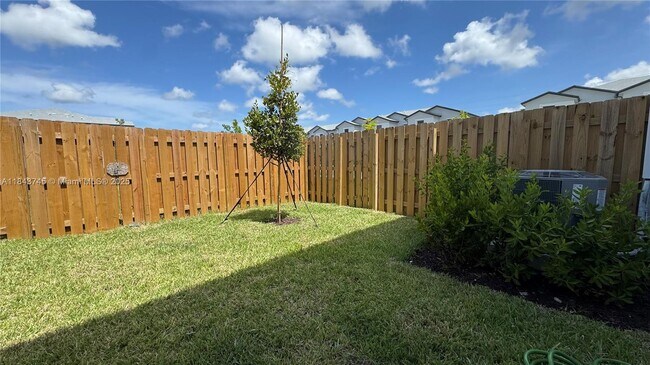 Foto del edificio - 35919 SW 179th Ave