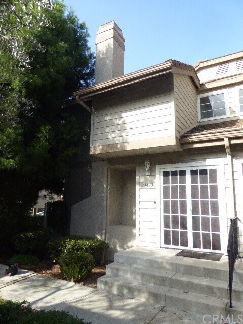 Foto del edificio - 24413 Hillsdale Ave