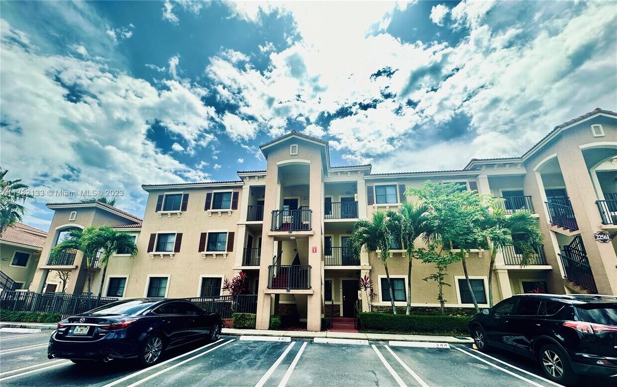 22561 SW 88th Pl Unit 3017, Cutler Bay, FL 33190 Condo for Rent in