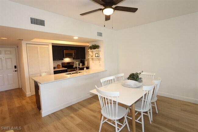 Building Photo - 3611 Wild Pines Dr