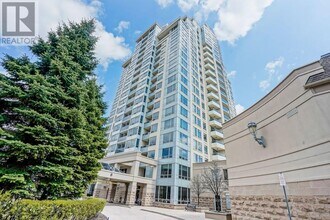 Building Photo - 8 Rean Dr