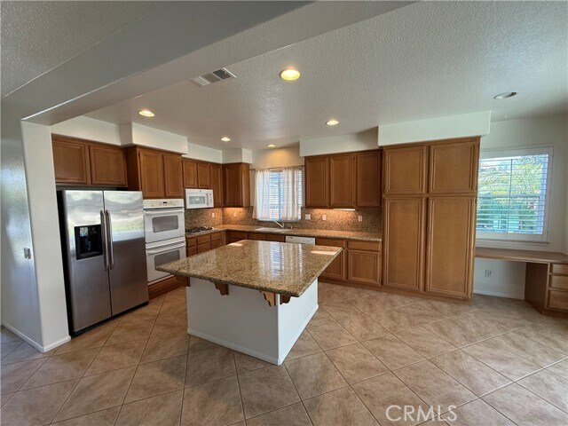 Foto del edificio - 27692 Dogwood St