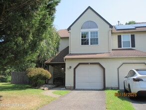 Building Photo - 29 Longbrook Ln