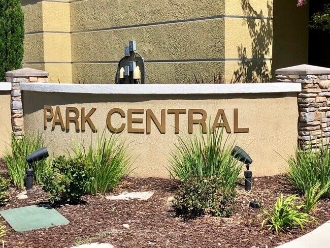 Foto del edificio - 4720 Norris Canyon Road