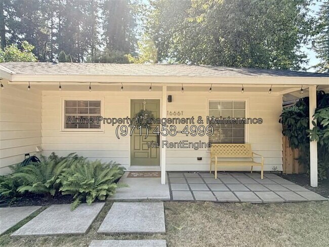 Foto del edificio - 16661 SW Lake Forest Blvd