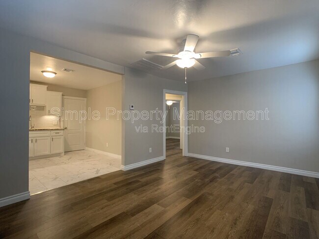 Foto del edificio - 3528 NW 26th St