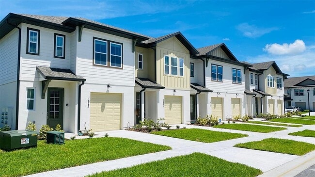 Building Photo - 1621 Pelican Dr