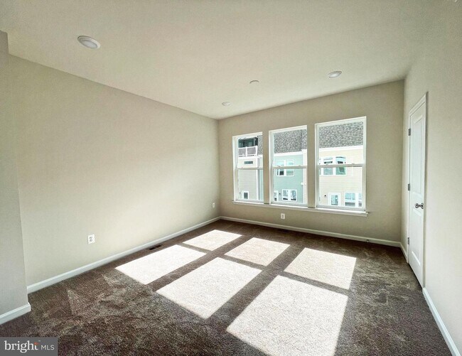 Building Photo - 3306 Provider Way