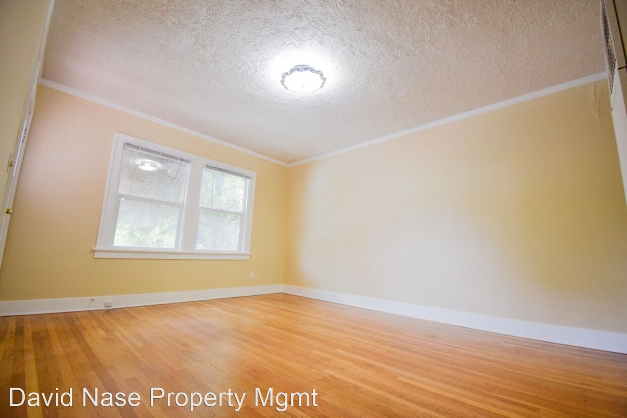 Primary Photo - 2808-1350 NE 28th Ave