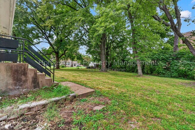 Foto del edificio - 9991 Fox Hall Ct