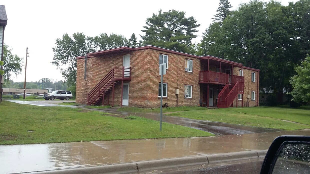 525 Building - Canal Apartments
