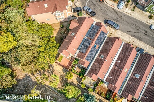 Foto del edificio - 2 br, 2 bath House - 55 Rebecca Ln.