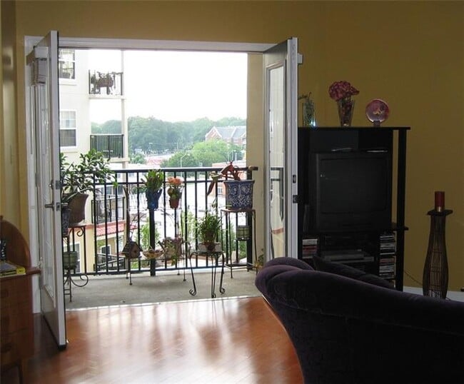 230 E Ponce de Leon Ave Unit 411, Decatur, GA 30030 Condo for Rent in