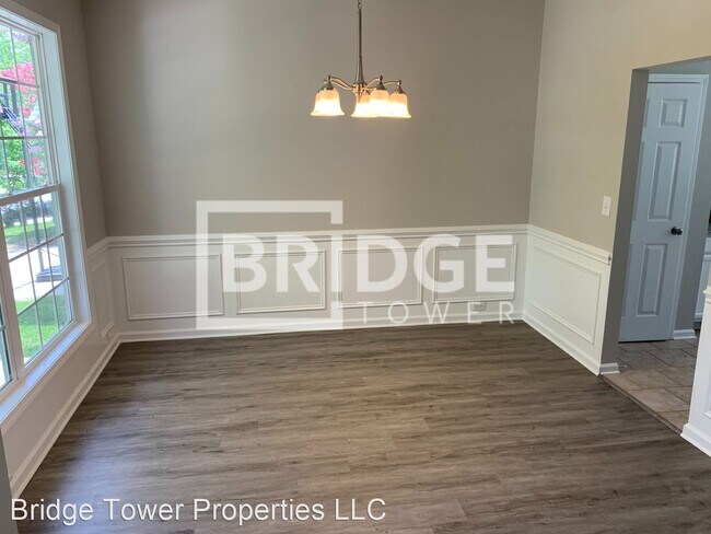 Building Photo - 4 br, 2.5 bath House - 110 Charing Place