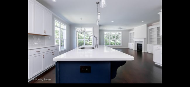 Foto del edificio - 11501 Expedition Trail