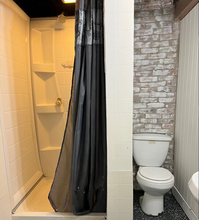 Foto del edificio - 400 Mt Holly St