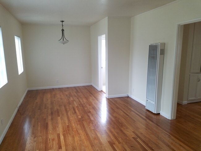 Building Photo - 1520 Marine Ave