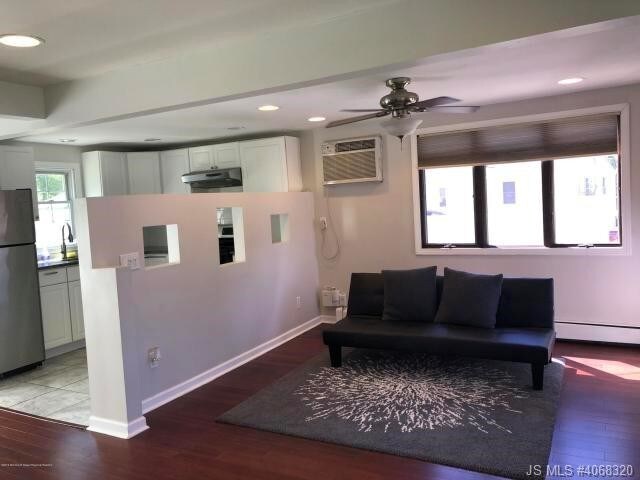 Foto del edificio - 777 Garfield Ave