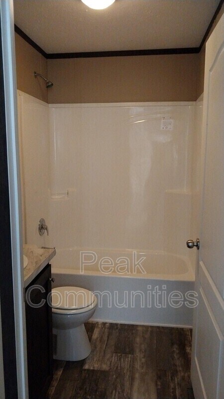 Foto del edificio - 3138 Wintersong Dr