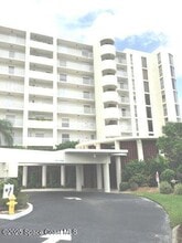 Building Photo - 2225 Jimmy Buffett Mem Hwy