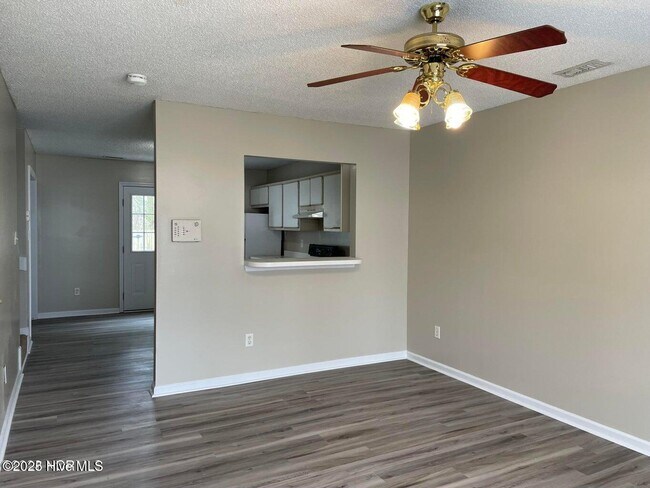 Foto del edificio - 117 Mesa Ln