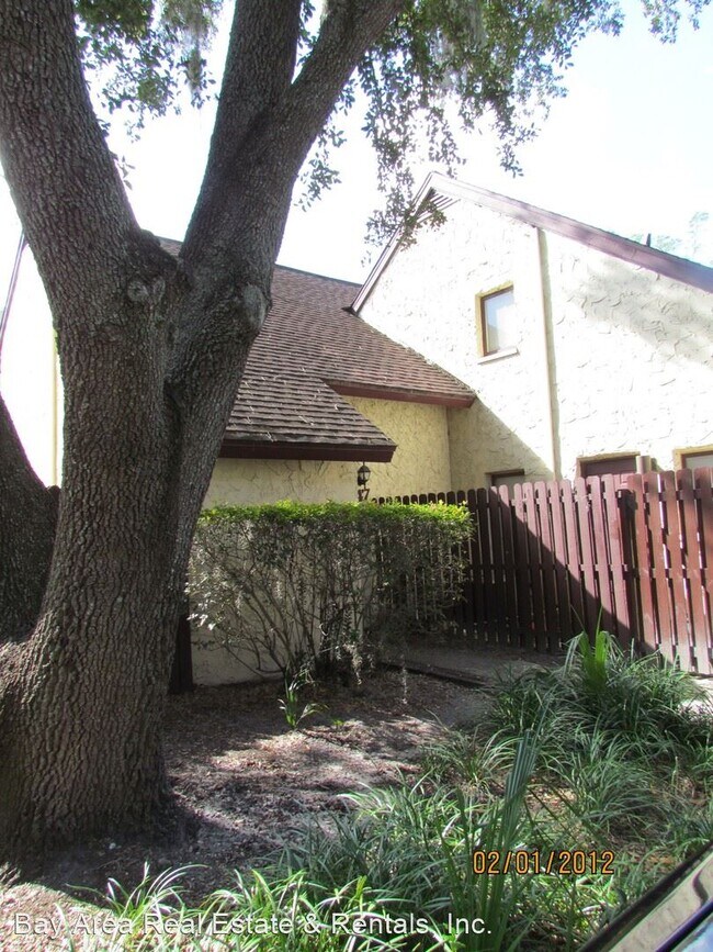 Building Photo - 2 br, 1 bath House - 12310 #47 Touchton Dr.