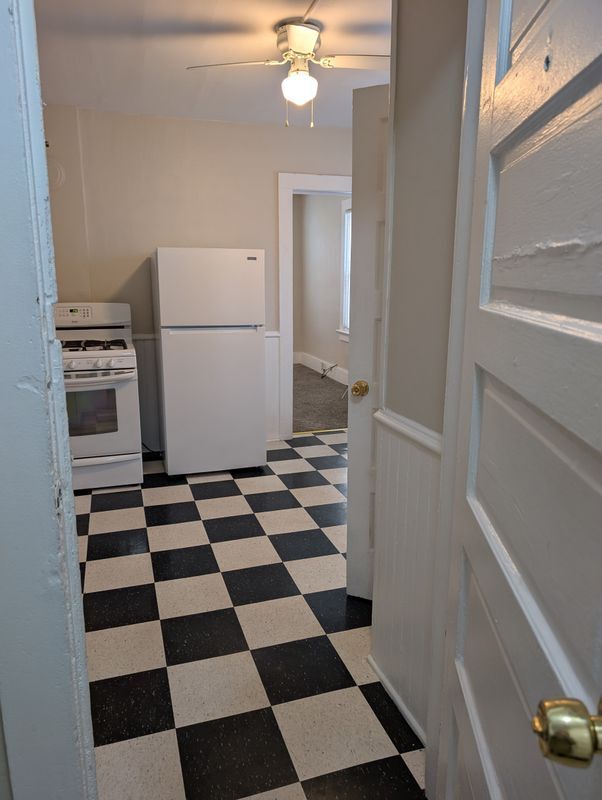 Foto del edificio - 553 Penora St