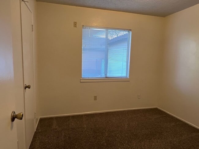 Building Photo - 1122 Washington Ave