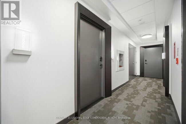 Building Photo - 70 Princess St